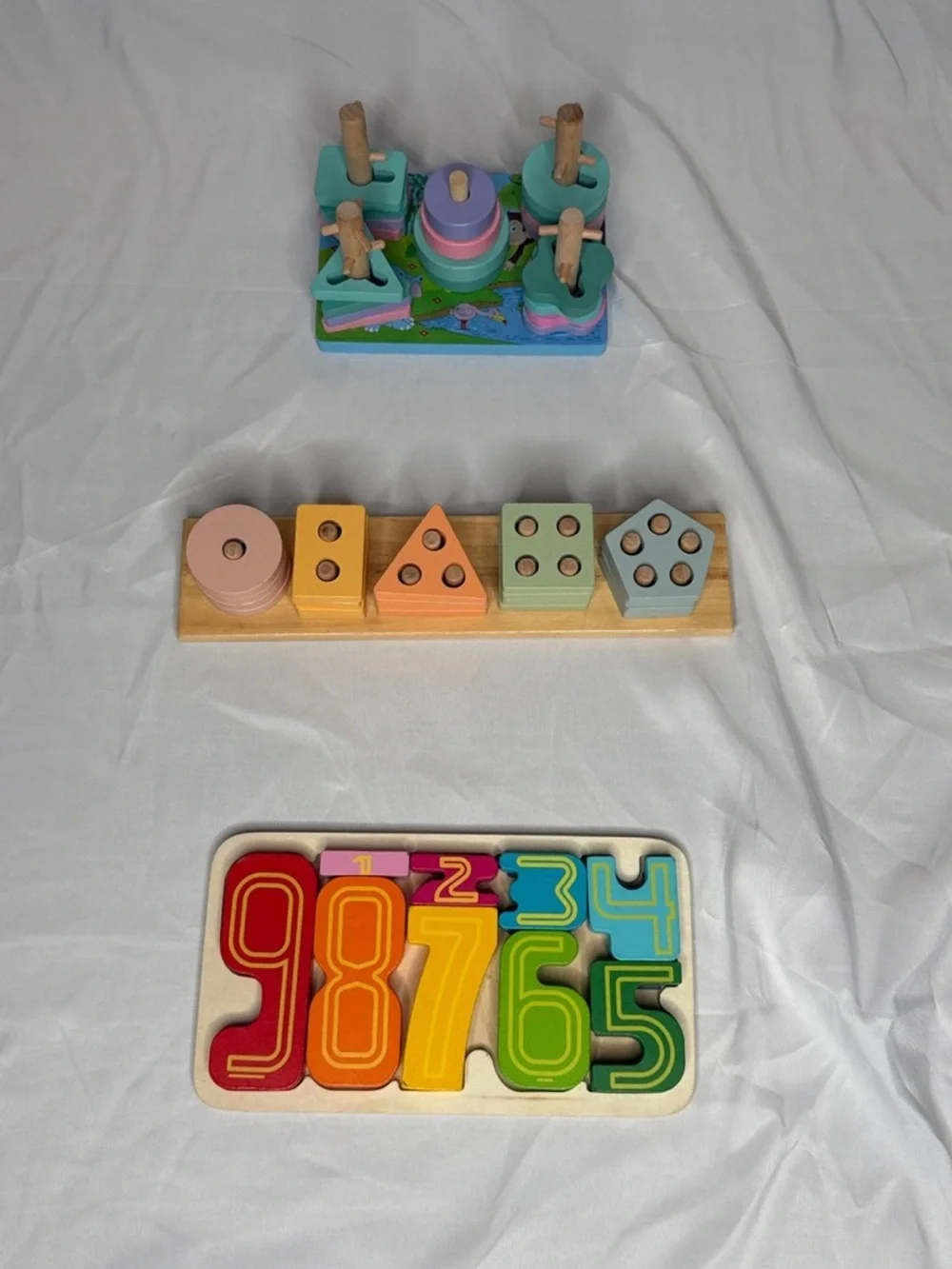 Set of 3 Wooden Sorting and Number Puzzle Set - Multi-Color. GREAT CONDITION